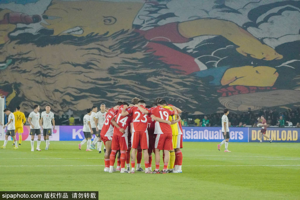 亚洲冠军：中国队夺冠全球球迷欢呼的简单介绍